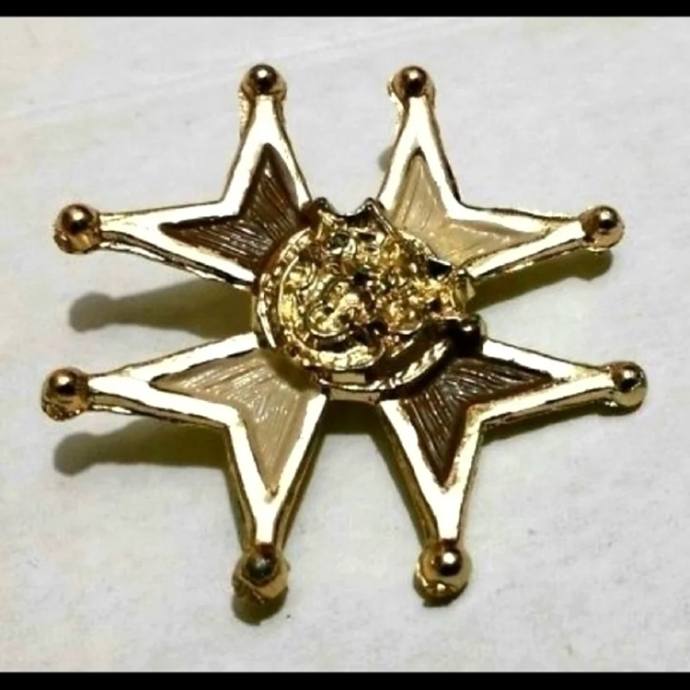 Triple Cyclists 8 Point Badge